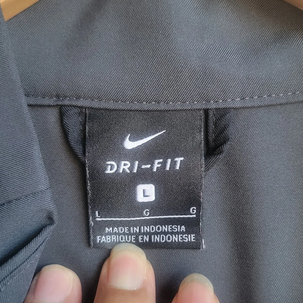 Nike Men's Gray Windbreaker Jacket Sz L